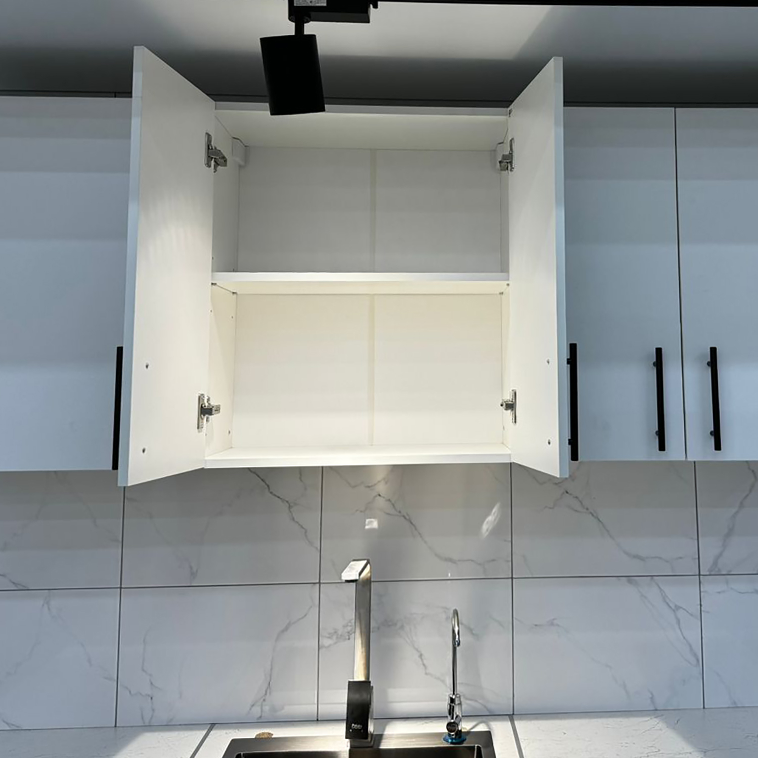 Кухонный гарнитур BROZEX-WOOD Viola, 8 предметов, 2.3 м