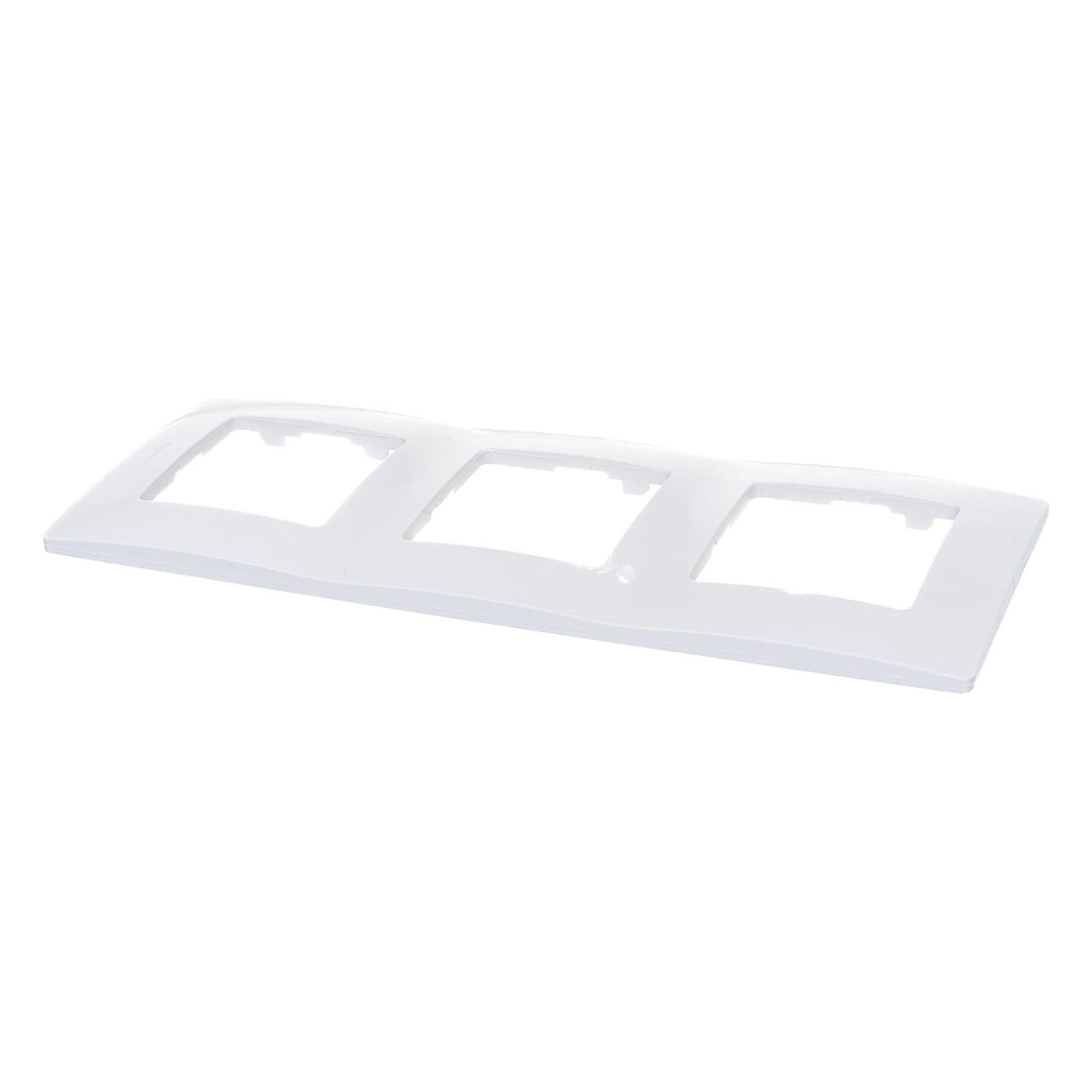 Рамка "Etika" 3-м. бел. Leg 672503 *1