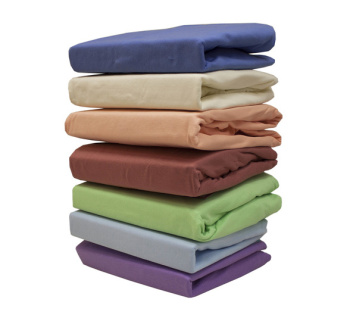 Простыня на резинке трикотаж 140*200*20см салатный 067 Belezza *1/4