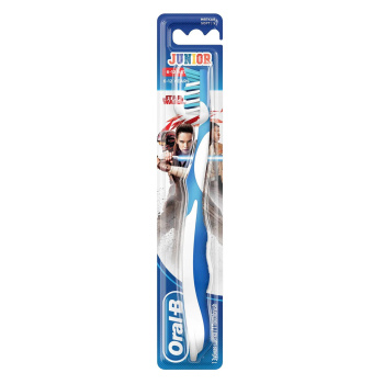 Зубная щетка Oral-B Junior для детей (6-12) Мягкая (P&G)