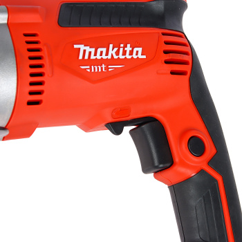 Дрель  710Вт 1скор.0-3200об/мин патрон13мм реверс ударная 0-48000уд/мин M8100 MAKITA *1/6